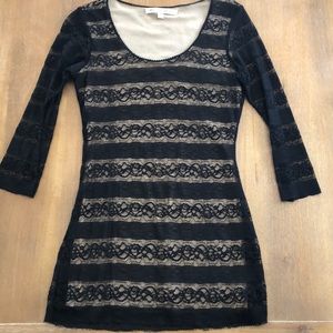 Max Studio black lace accent tunic